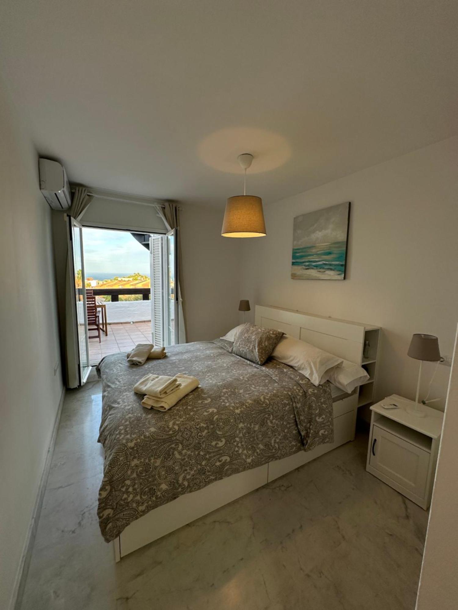Maravillo Atico Apartment *